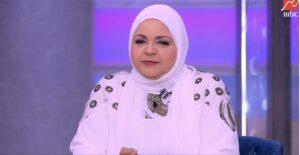 حنان ماضي بالحجاب