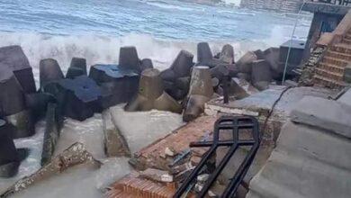 هبوط أرضي في شاطئ الإسكندرية