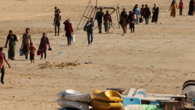 نزوح آلاف اللبنانيين